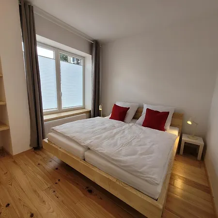 Haus Sonnen Mit 3 Apartment Nettetal