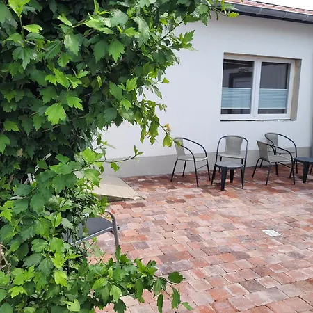 Haus Sonnen Mit 3 Lejlighed Nettetal